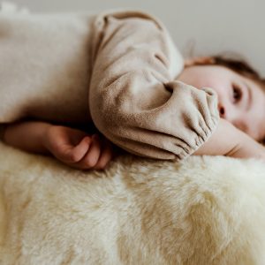 Ullskinn fårskinn för baby