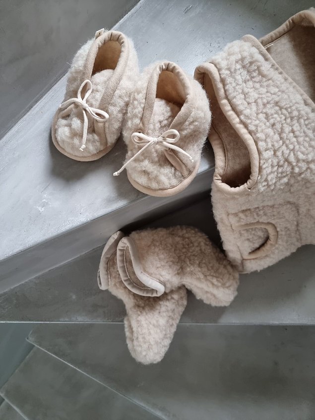 Couverture enveloppante en laine / Couverture à capuche pour bébé - Feutré  | Gris clair - Laines