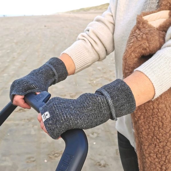Alwero Handwarmers Thumby
