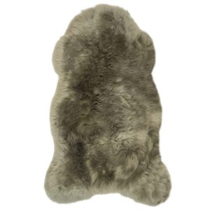 Interieurdecoratie schapenvacht en kussens – duurzaam Europees wolproduct Woolskins