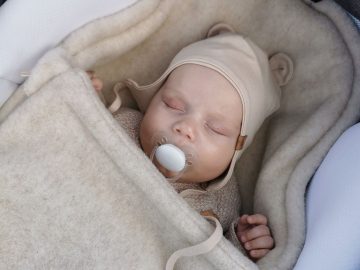 Zaffiro | Wollen Voetenzak - Slaapzak voor Buggy en Reiswieg {{brizy_dc_image_alt entityId=